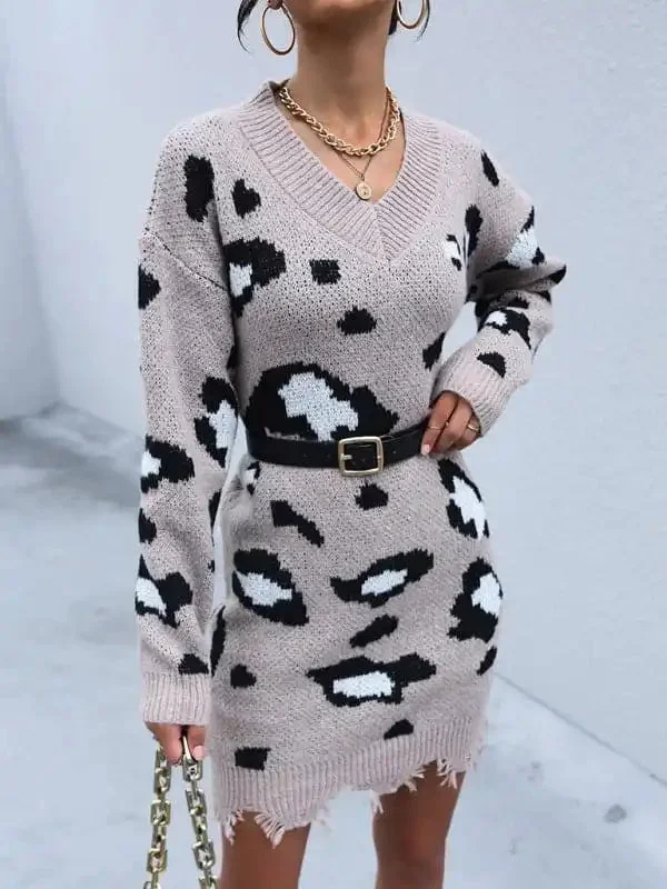 Women’s knitted long-sleeved leopard print sweater dress (without belt)