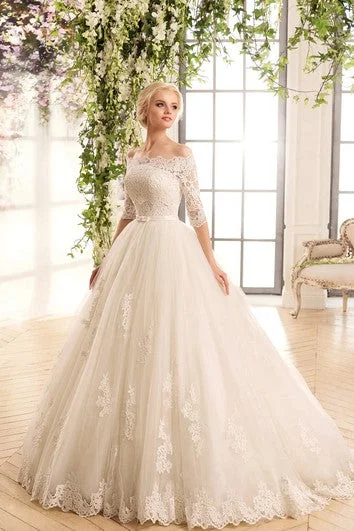 A-Line Floor-Length Off-The-Shoulder Half-Sleeve Illusion Lace Tulle Dress With Appliques