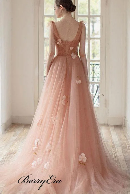 Appliques Elegant Long Wedding Dresses, Tulle A-line Wedding Dresses, Popular Bridal Gowns