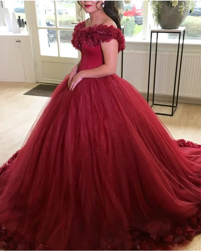 Burgundy Flower V-neck Tulle Ball Gowns Quinceanera Dresses